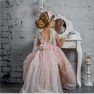 Exquisite Gown by  Dollcake